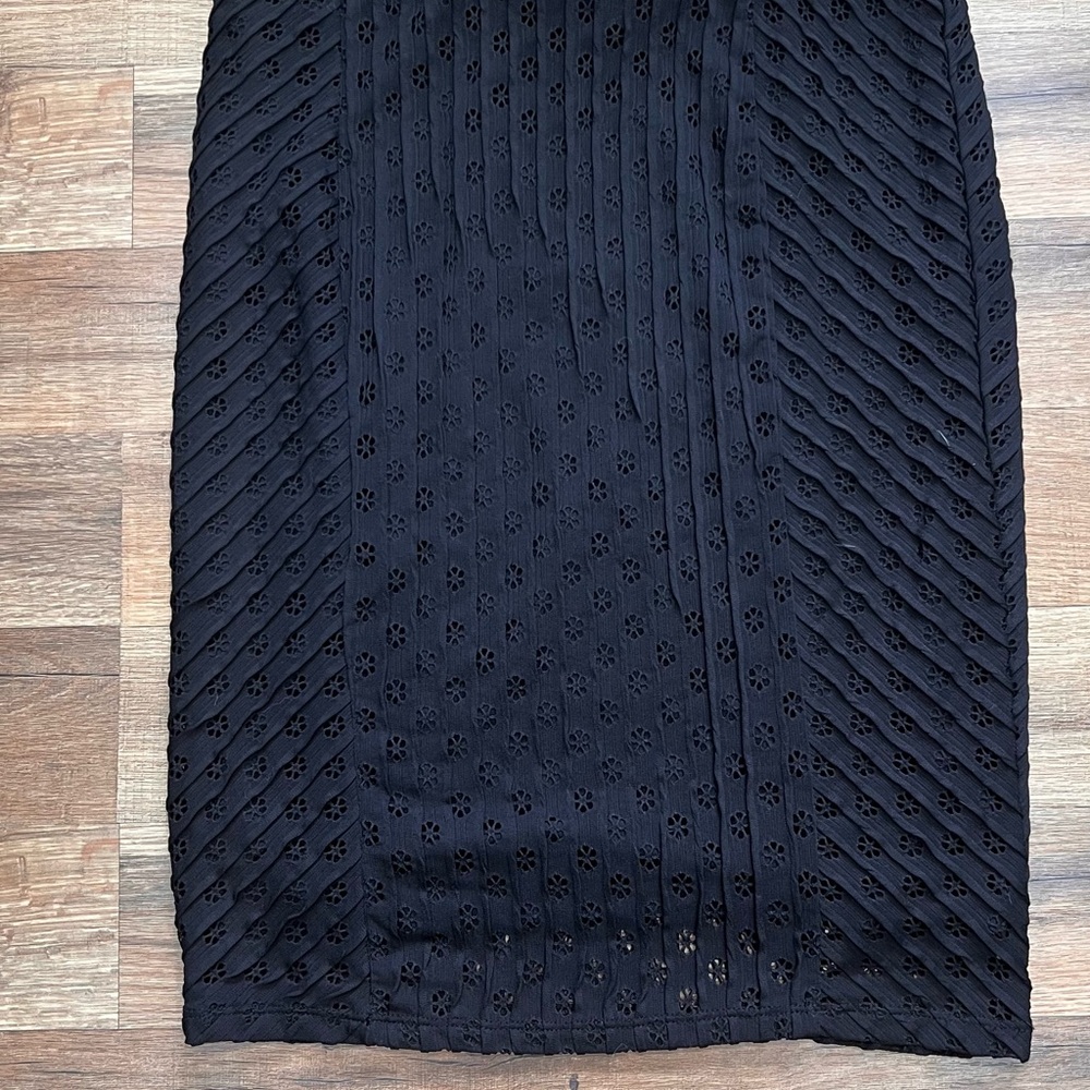 CeCe Black Ribbed Pencil Skirt Knee-Length